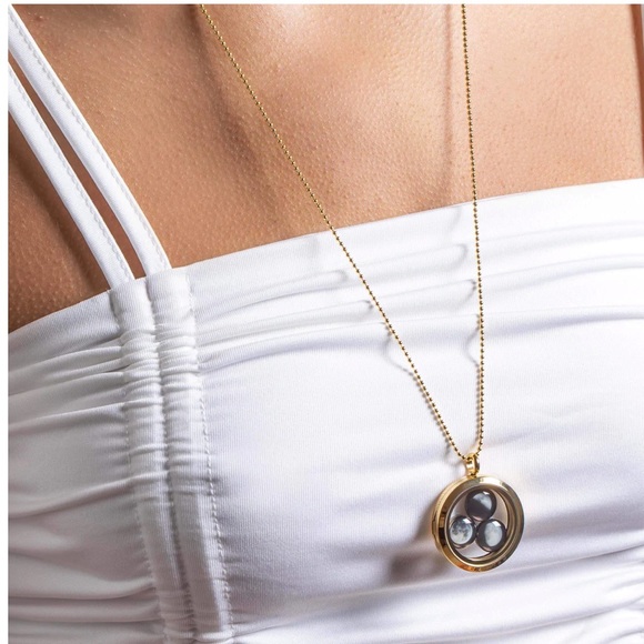 Moon Glow Family Locket in Rose Gold - Picture 2 of 8